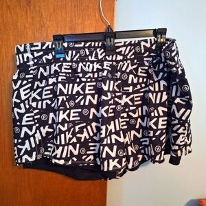 Nike's Women's Dri Fit Black And White Print Lined Shorts Size 2X